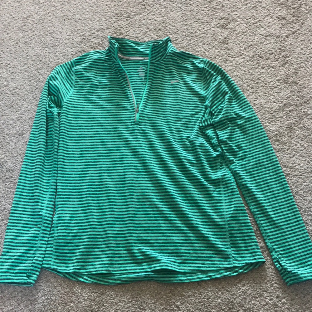 Nice Nike Running Pullover